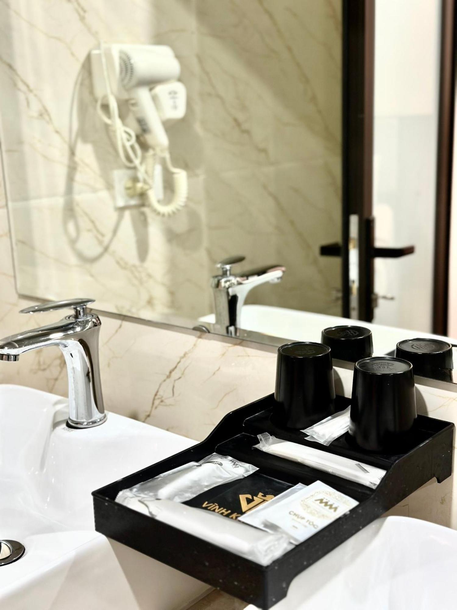 Vinh Khang Ha Long Hotel מראה חיצוני תמונה